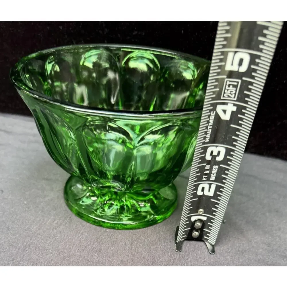 Vtg 1960s Anchor Hocking Emerald Green Glass Thumbprint Pedestal Candy Dish Bowl
